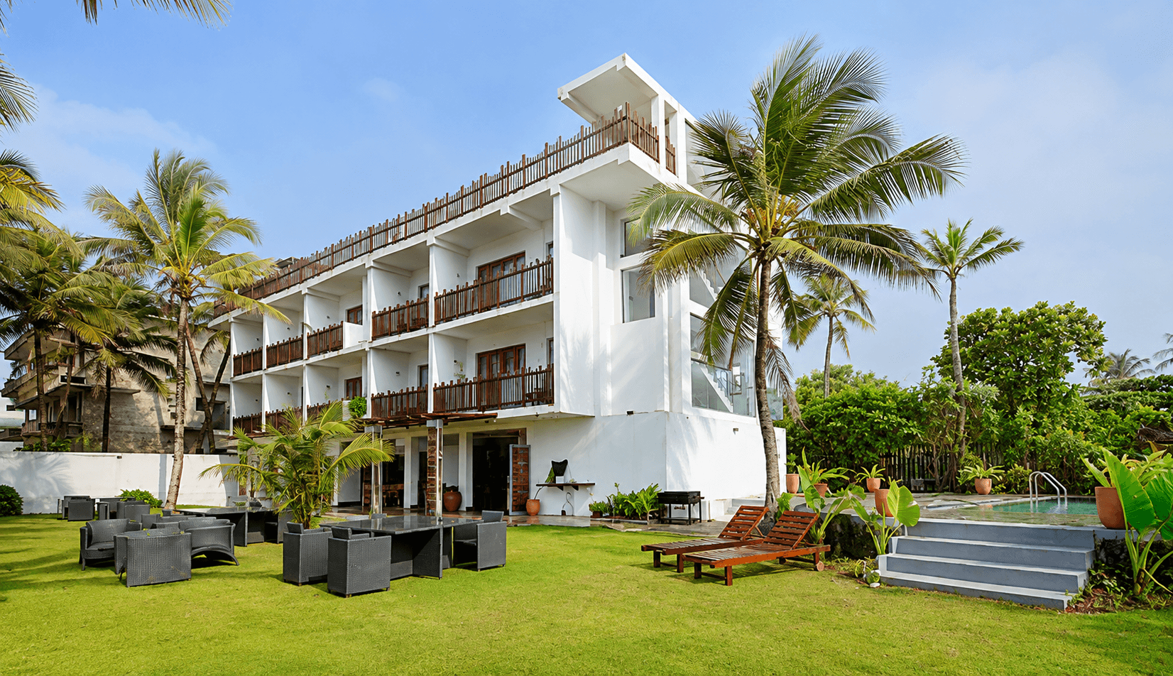 Moi Induruwa boutique beachfront hotel on Sri Lanka’s west coast