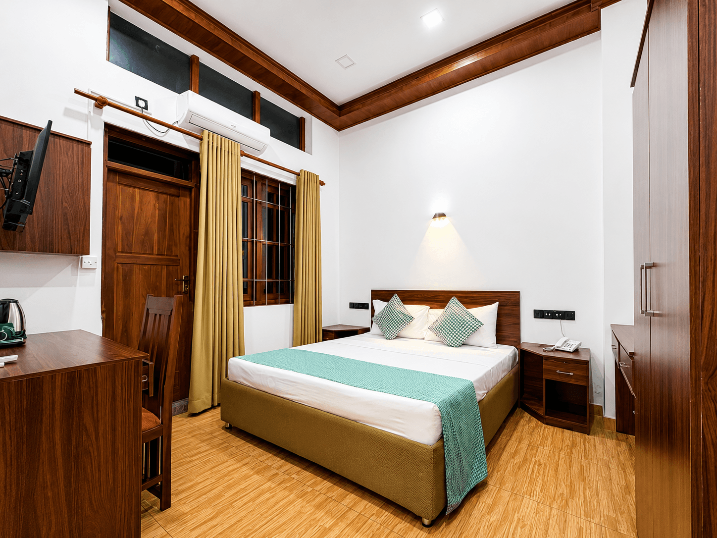 Standard Room at Moi Ella